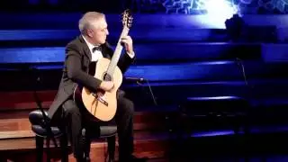 Manuel González plays Albéniz's Asturias