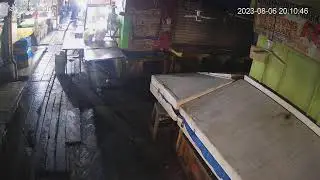BOY SAYONG ( CAM 3 ) INSIDE AGDAO PUBLIC MARKET DAVAO CITY PHILIPPINES ( SAYONG STORE )