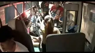 CCTV FOOTAGE NG BABAENG HINIPUAN DAW NG ISANG MATANDA SA ISANG E-JEEP