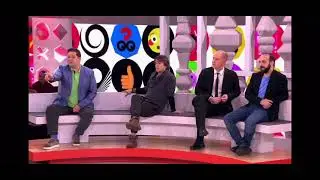 Говорящий ожереловый попугай Ричи видели видео
