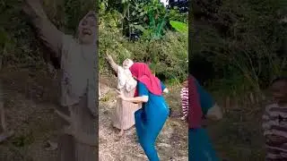 entah bagai mana konsepnya yang penting joged #cianjurkidul #adayinmylifekeseharianiburumahtangga