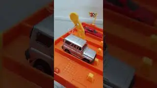 УАЗ антигелик против Porsche 911 GT3