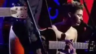 Actuación de Milow en la Gala de los Premios  Ondas.