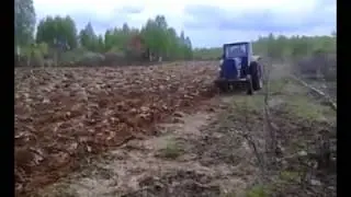Вспашка стареньким МТЗ-50