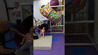 Близняшки Ева и Катя