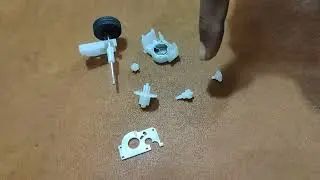 how to repair pull back spring toy.how to join the gears of pull back toys.