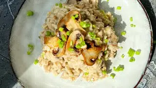 Шедевр из овсянки! ОВСЯНКА С ГРИБАМИ И СЫРОМ! Самая вкусная овсянка! Овсянка за 15 минут.