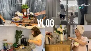HOUSE CLEANING VLOG 🪣🧽 I WIPED MY WINDOWS 🪟 ENJOYING BREAKFAST ON THE BALCONY 🪴 PREPARING DINNER ...
