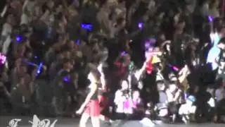 SooRi Moment #43: Take my hand