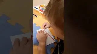 Лучший способ запомнить буквы) Проткните контур зубочисткой.😉 