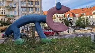 Жаба Клава в Познани