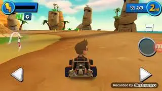 playing boom karts pls subscribe 🏎