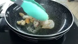 Готуємо крем-суп з морепродуктами/ Як приготувати суп з морепродуктами за декілька хвилин