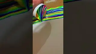 🌈Rainbow Acrylic Pour Painting ⭐✨❤🎨￼