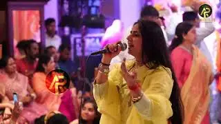 थाली भर कर लायी रे खिचड़ो, कर्मा बेटी जाट की |  Khatu Shyam Bhajan | Uma Lahari - छप्पन भोग