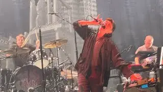 Welcome to the Black Parade (live)