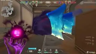 Clutch or Kiss