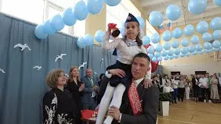 Шефы-газовики поздравили выпускников!