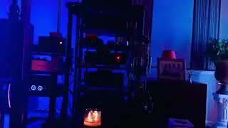 Harbeth, Audio Research, CAT SL1 Sig, Tara Labs.