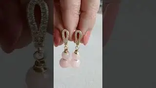 Jewelry-making ideas: dangle earrings, necklace.