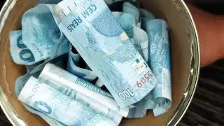 contando notas de 100 reais