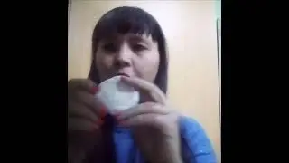 Сравнение двух средств для снятия макияжа