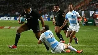 Julian Savea Double Bump Off Solo try against Argentina 2014