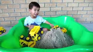 Sandpit Playtime // Fun Outdoor Activity for Kids