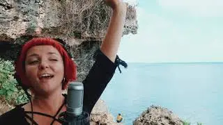 Посмотри это видео, если тебя не понимает мужчина