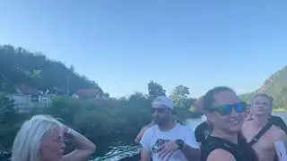 B.one.K b2b Michigan Skyline - I Love Summer Techno Boat