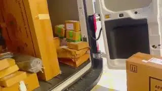 Dos detenidos en Sevilla por estafar 38000 euros a una empresa de patinetes eléctricos de Pamplona