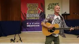 Live In Harmony - Giles Bryant Live at Vegfest, London