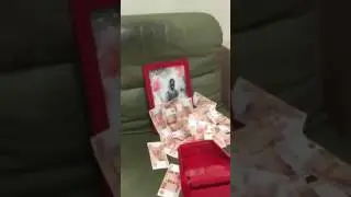 Pimp of money