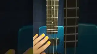 why bass has 4 strings
