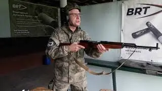 Стоя с рук с открытых прицельных на 50м