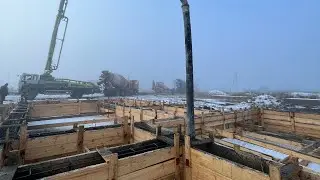 Залили фундамент