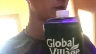 Молоко поставь тут!