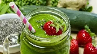 Витаминный смузи из КРАПИВЫ! Да) это вкусно! Худеем с папой!