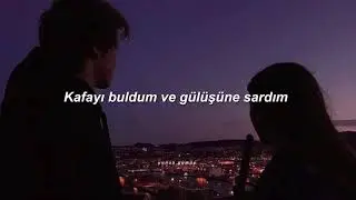 Elyas & Taha   Gece Mavisi (Lyrics)