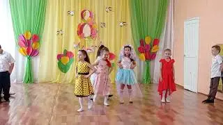 Про белые розы