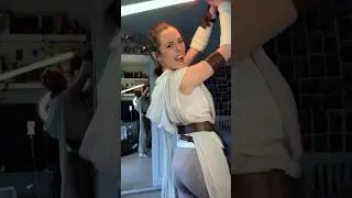 LEVITATING | Rey Star Wars Cosplay Transition 🪐 #starwars #rey #sequels #lucasfilm #cosplay