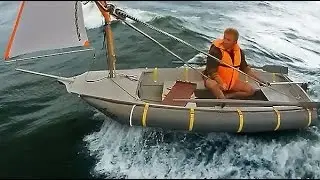 Dinghy Sailing Holidays: Sailing Trips / Швертбот и летние путешествия