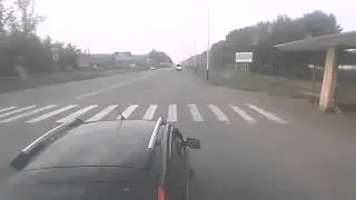 Не уступил дорогу  В ответ обиженная калина догнала и кинула перед Регом большой камень