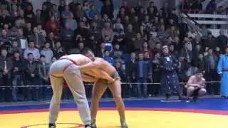 Турнир по национальной борьбе. Лудуб Очиров.