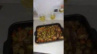 РЕЦЕПТ КРОЛИКА В ПИВЕ! КРОЛИК ТУШЁНЫЙ В ПИВЕ С ОВОЩАМИ! #food #eating  #кролик