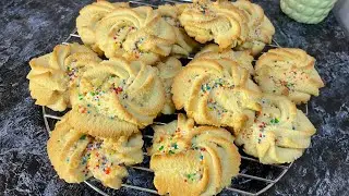 Butter Biscuits | Melting moments | 4 main ingredients | Melts in your mouth | Lets bake !