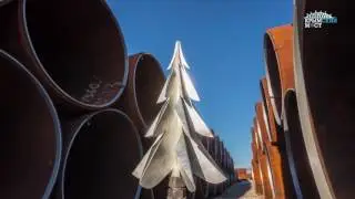 Новогодняя ёлка путешествует по стройке Моста в Крым