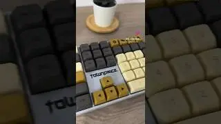 🔥 Que os parece este teclado? 🔥 #gaming #gamer #programming #programacion #informatica #remix