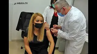 Andrea Jurić se cijepila uživo pred kamerom portala Jabuka.tv