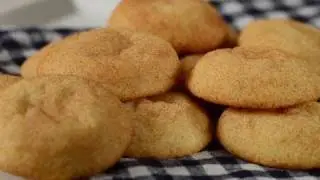 Snickerdoodles Recipe (Classic Version) - Joyofbaking.com